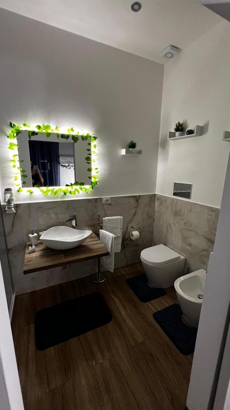 Di Fronte Zisa Apartment Палермо Екстериор снимка
